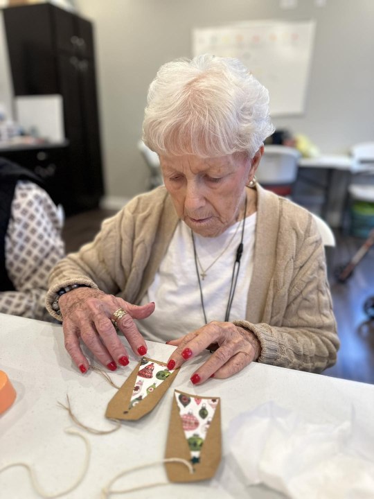 Celebrating the Joy of Christmas at Autumn Trace Bedford: A Heartwarming Assisted Living Community